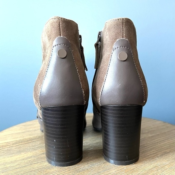 Easy Spirit Arietta Ankle Booties - Picture 3 of 8